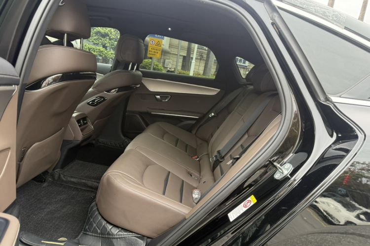 Used BYD Han 2020 EV Long-Range Luxury Model
