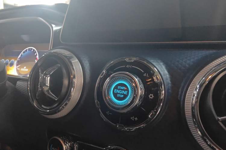 Used BAIC Off-Road BJ40 2019 2.3T Automatic Four-Wheel Drive Ring the Tower Champion Edition China VI