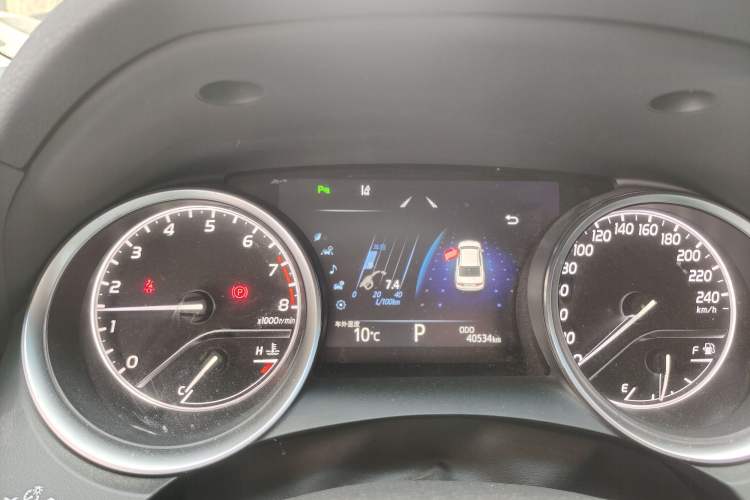 Used Toyota Camry 2018 2.5G Luxury Edition
