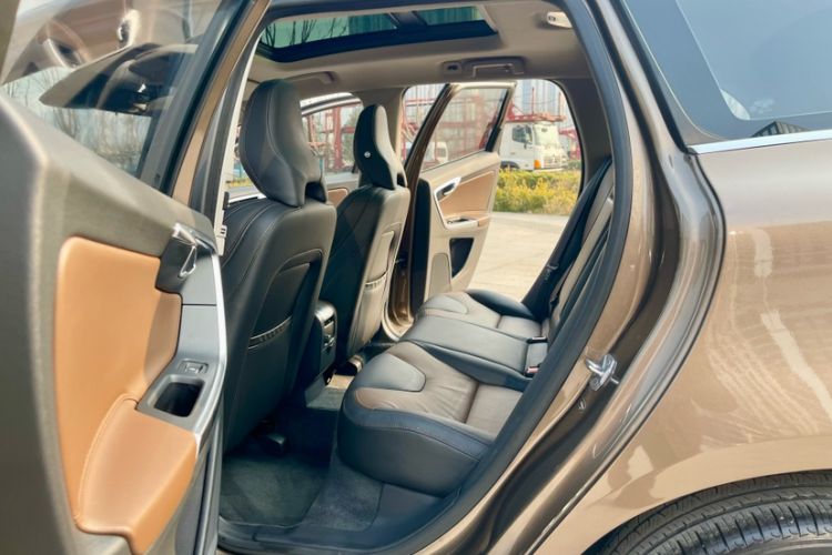 Used Volvo XC60 2015 T5 AWD Zhiyuan Edition
