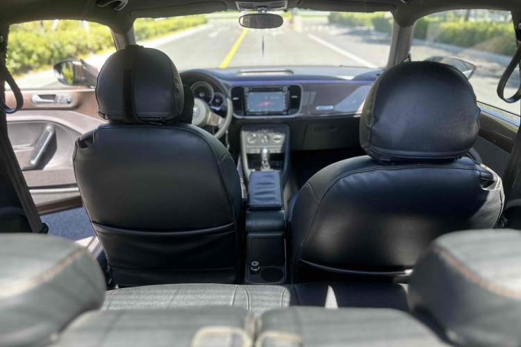 Used Volkswagen Beetle 2015 180TSI model
