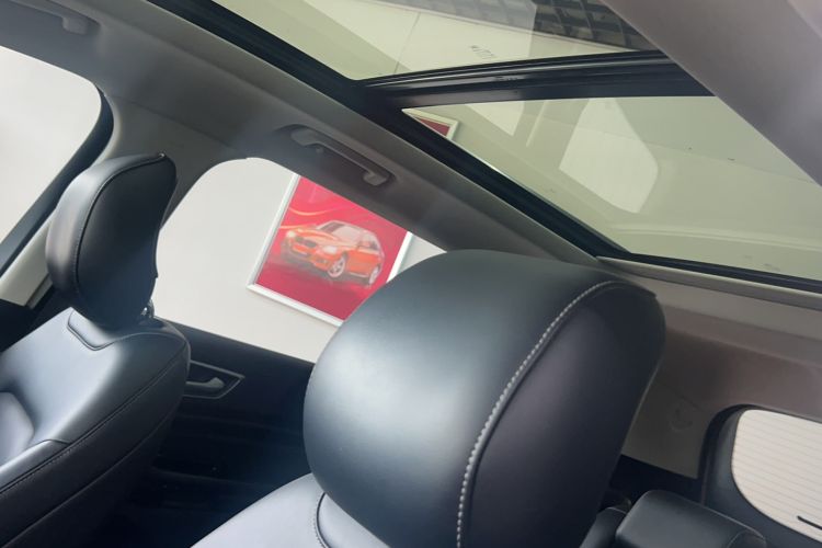 Used Ford Edge 2021 PLUS EcoBoost 245 Two-Wheel-Drive Platinum Edition 5 Seats