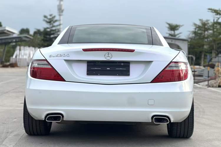 Used Mercedes-Benz SLK-Class 2011 SLK 200 Fashion Model
