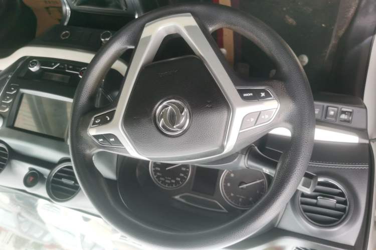 Used Dongfeng Ruichi 6 2019 2.5T Manual 4x4 Diesel Standard Version ZD25T5