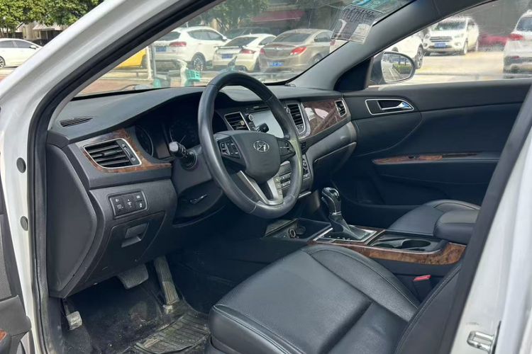 Used Hyundai Mistra 2014 1.8L Automatic Deluxe DLX Model
