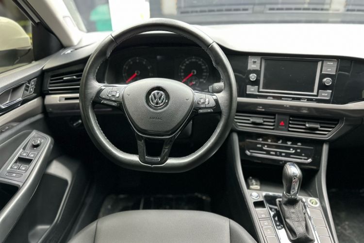 Used Volkswagen Bora 2020 1.5L Automatic Elite Version Interior 8