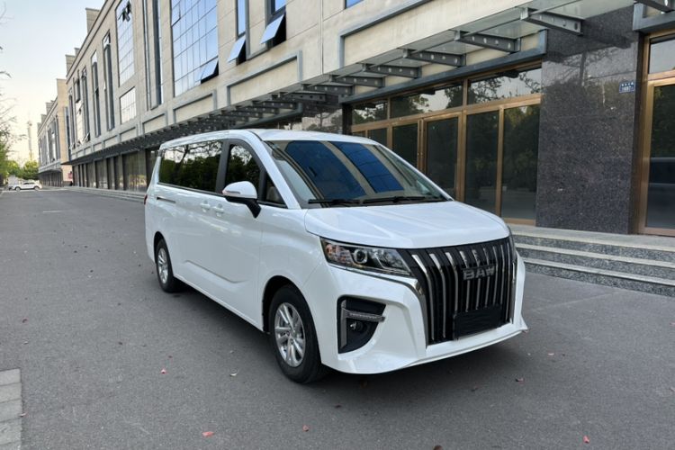 Used BAW Ruisheng Ace M7 2025 2.0L Manual Long Wheelbase Luxury Version 9 Seats Exterior 1