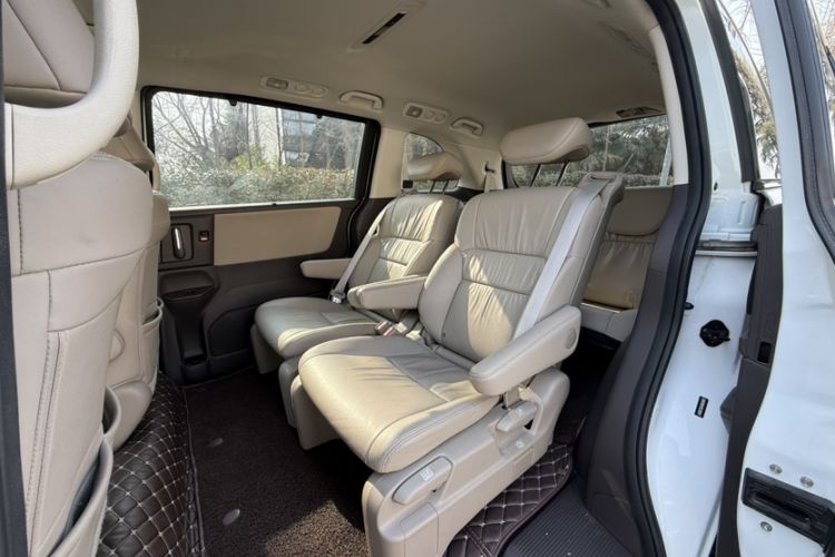 Used Honda Odyssey 2015 Revised 2.4L Luxury Edition