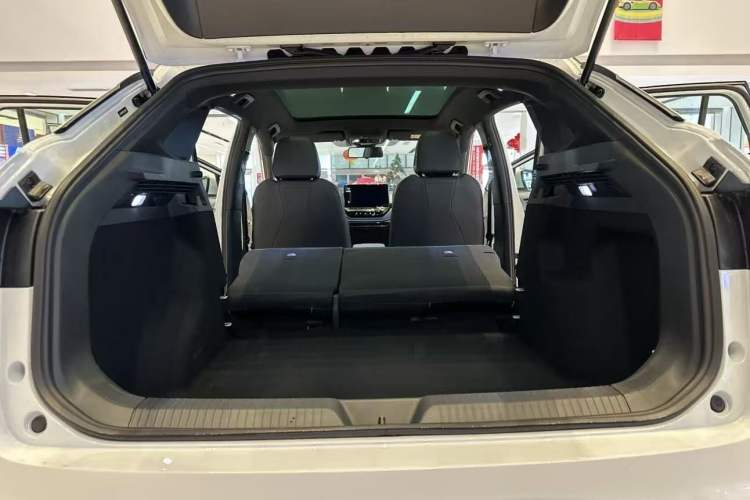 Used Volkswagen ID.4 X 2023 Pure Long-Range Version