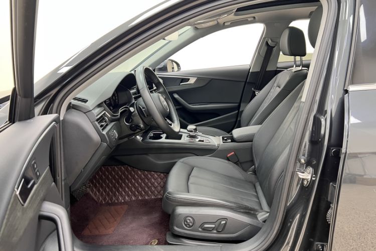 Used Audi A4 2021 allroad quattro Explorer
