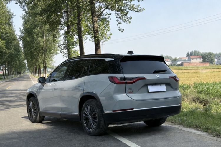 Used Nio ES8 2020 415 km Range 7-Seater Version