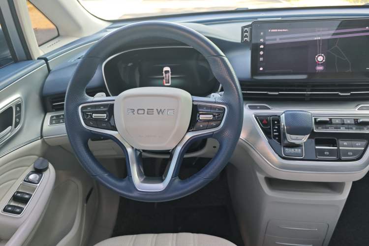 Used Roewe iMAX8 2022 400TGI Celebration Edition
