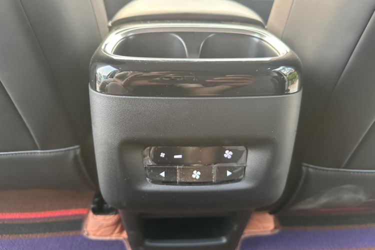 Used Wuling Starlight 730 2025 Model Pure Electric 500km Luxury Edition