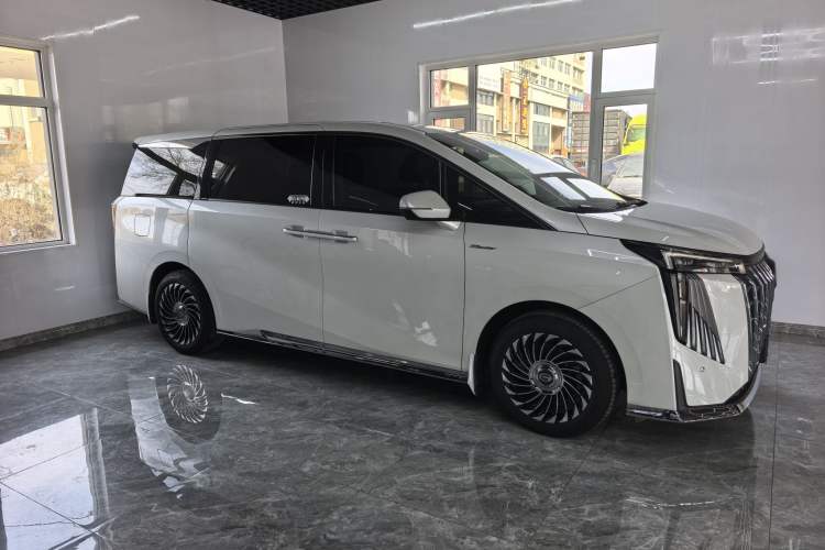 Used GAC Trumpchi M8 2024 Master Series 400T Prestige Edition