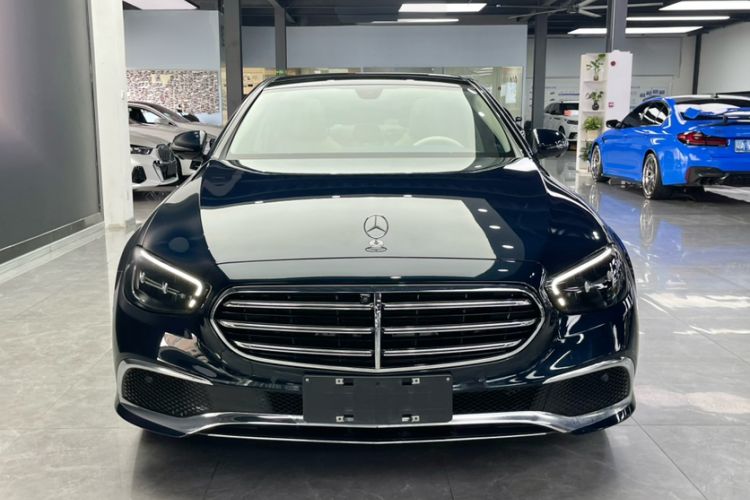 Used Mercedes-Benz E-Class 2022 Second Facelift E 300 L Luxury Edition Exterior 1