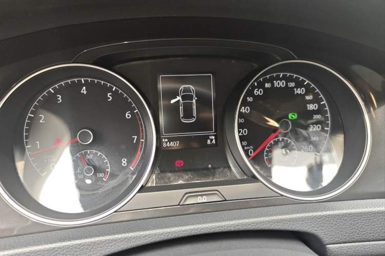 Used Volkswagen Golf 2017 230TSI Automatic Comfort Edition – Celebrating Milestone of One Million Units
