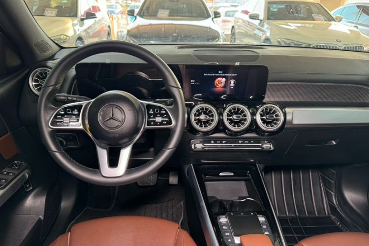 Used Mercedes-Benz GLB 2021 GLB 180 Dynamic Edition
