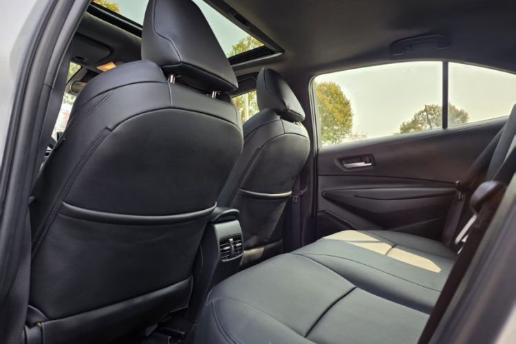 Used Toyota Levin 2021 185T CVT Luxury Edition Interior 6