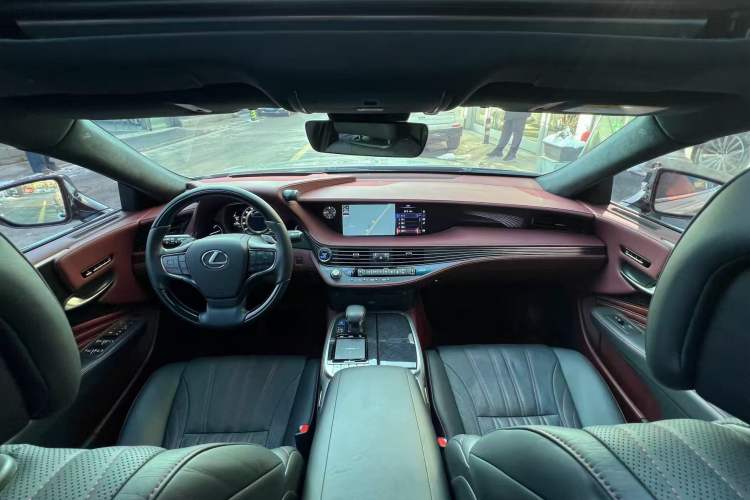 Used Lexus LS 2018 500h Luxury Edition China V Standard
