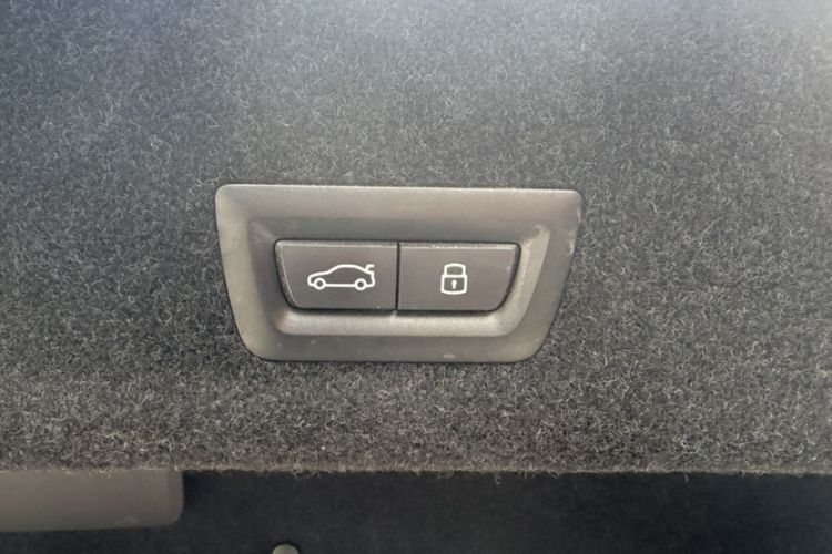 Used BMW 3 Series 2023 325Li M Sport Package