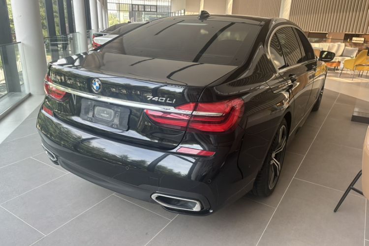 Used BMW 7 Series 2018 740Li M Sport Package Leading Model