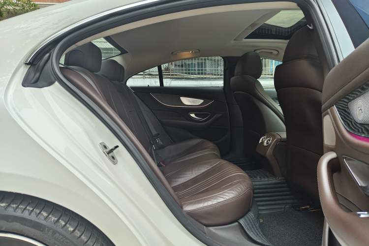 Used Mercedes-Benz CLS 2021 CLS 300 Luxury Model Interior 3