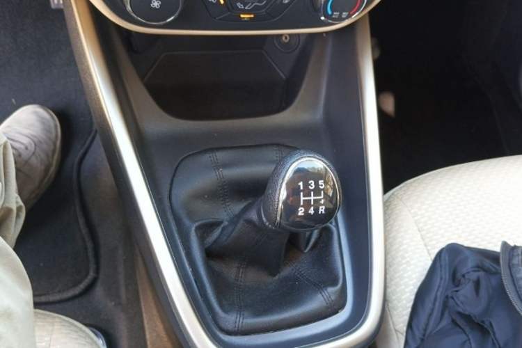 Used Ford Escort 2017 Revised Version 1.5L Manual Comfort Edition