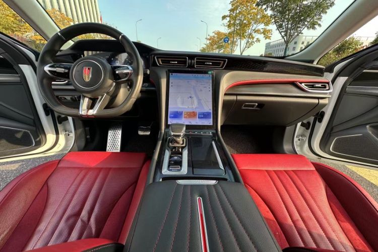 Used Hongqi H6 2023 2.0T Zhiyi Version