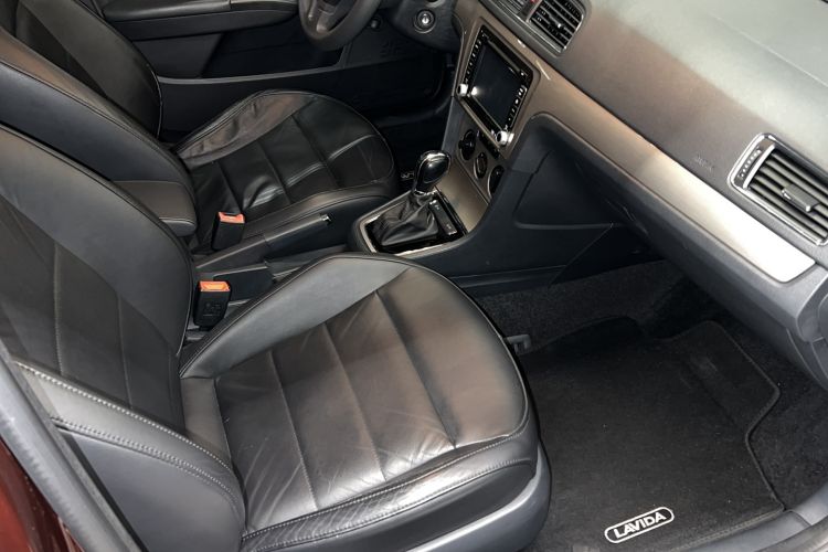 Used Volkswagen Lavida 2013 Restyled Classic 1.6L Automatic Comfort Edition
