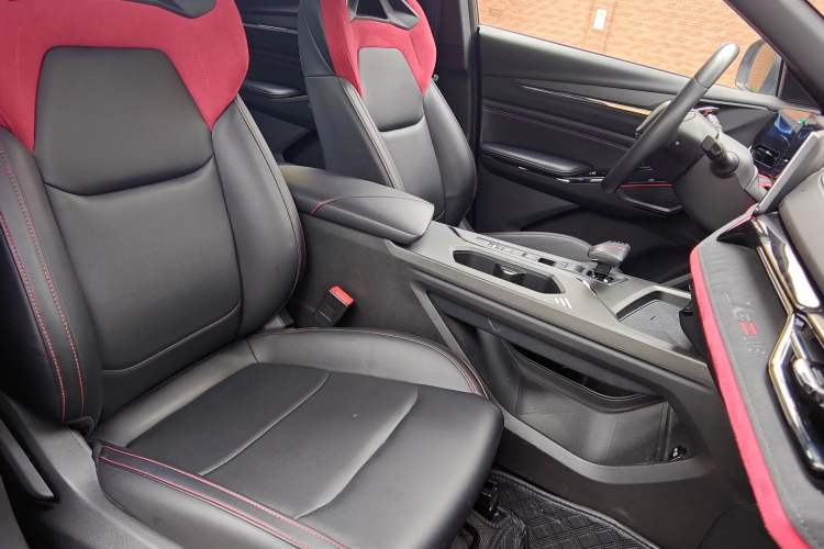 Used Changan X5 PLUS 2024 1.5T DCT ZhiZun Version