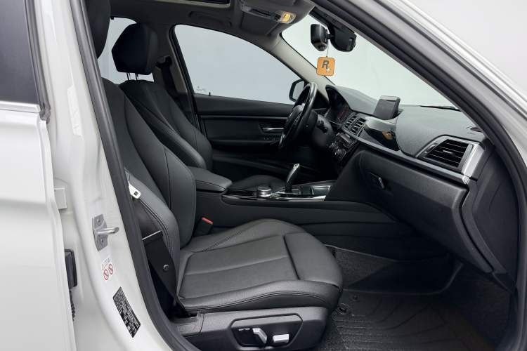 Used BMW 3 Series 2019 320Li Fashion Model