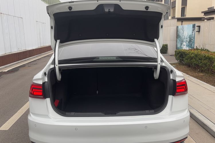 Used Volkswagen Bora 2021 1.5L Automatic Elite Smart Connect Edition
