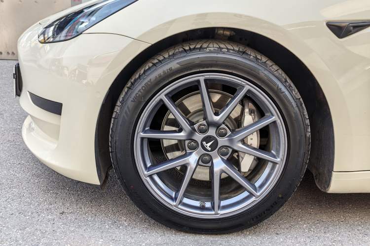 Used Tesla Model 3 2022 Rear-Wheel-Drive Version