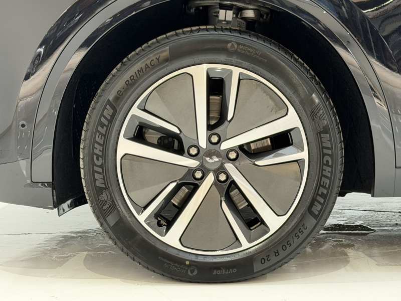 Used Li Auto L8 2024 Pro Model — 9