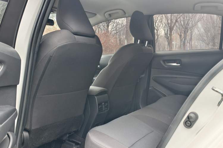 Used Toyota Levin 2023 Smart Electric Hybrid Dual-Engine 1.8L Leading Edition