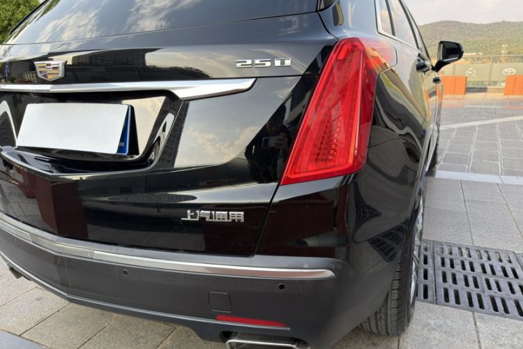 Used Cadillac XT5 2018 25T Luxury Model
