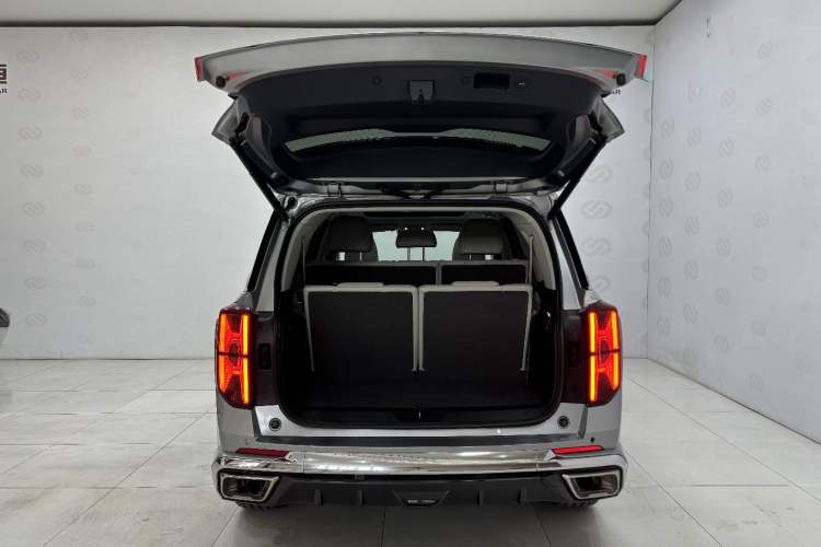 Used GAC Trumpchi GS8 2022 Dual-Engine Series 2.0TM Two-Wheel Drive Prestige Edition (7 Seats)