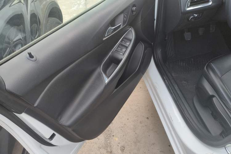 Used Chevrolet Cruze 2015 1.5L Manual Elite Edition