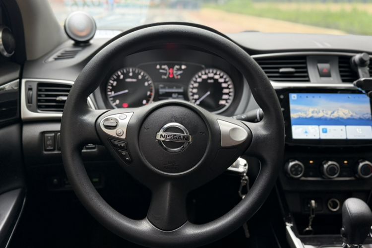 Used Nissan Sylphy 2022 Classic 1.6XL CVT Luxury Edition Steering Wheel