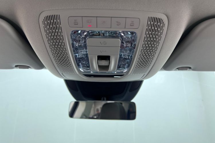 Used Mercedes-Benz GLS 2021 GLS 450 4MATIC Stylish Model Interior 8