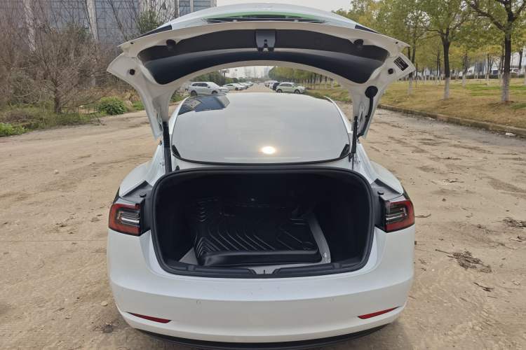 Used Tesla Model 3 2022 Rear-Wheel-Drive Version
