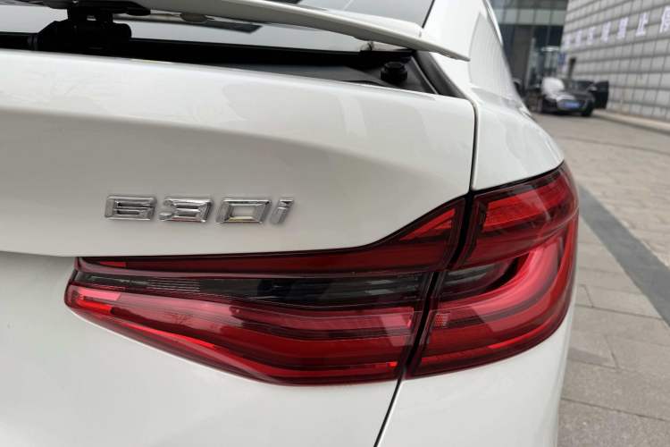 Used BMW 6 Series GT 2018 630i Luxury Design Package