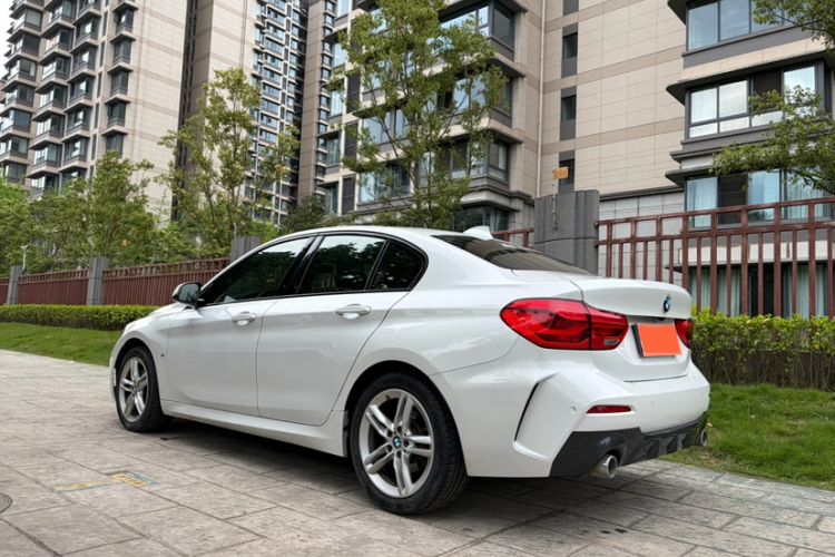 Used BMW 1 Series 2020 120i M Sport Package Exterior 5