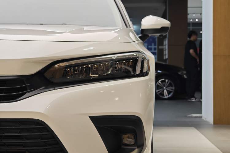 Used Honda Civic 2022 240TURBO CVT Dynamic Control Version