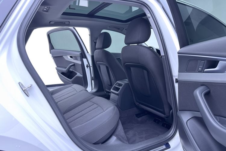 Used Audi A4L 2019 40 TFSI Ambition Version China V
