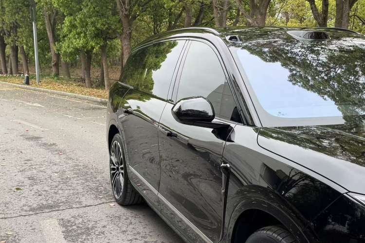 Used Nio ES8 2026 Model 6-seat Executive Signature Edition Exterior 6