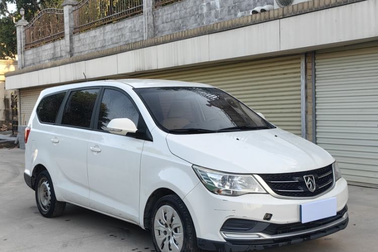 Used Baojun 730 2016 1.5L Manual Value Edition 7 Seats China V Emission Standard
