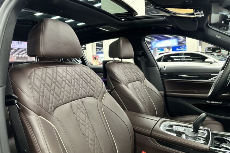 Used BMW 7 Series 2018 730Li Luxury Edition M Sport Package