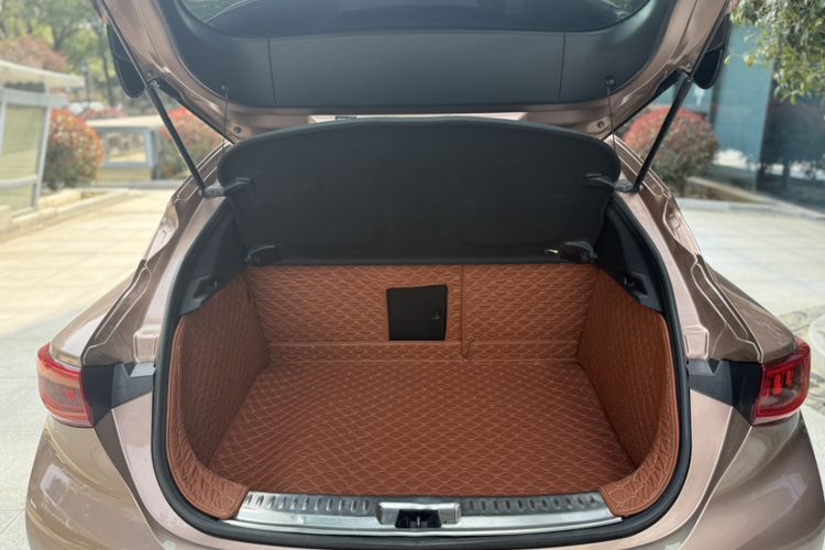 Used Infiniti QX30 2017 2.0T Four-Wheel Drive Sport Edition
