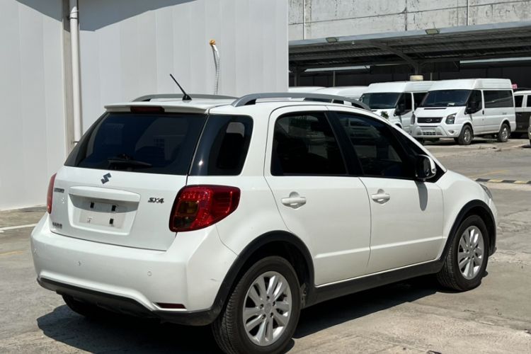 Used Suzuki SX4 2013 1.6L Automatic CoolRide Model
